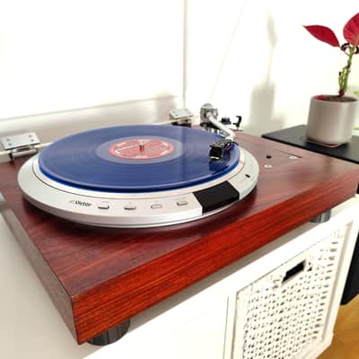 Victor TT 81 + CL-P1 – Turntable image 1