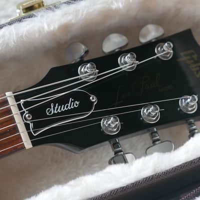 Gibson Les Paul Studio 1999 - Black image 20