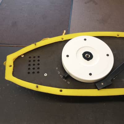 Electric Banana Stereo Phonograph Early 1970s - Yellow image 4