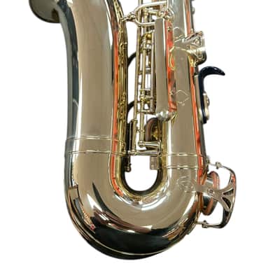 Yamaha YAS-52 Intermediate Alto Saxophone image 6