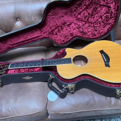 Taylor Custom TF Acoustic-Electric Cutaway 12-Fret Natural image 3