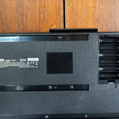 Korg Microkorg XL Plus Synthesizer with Vocoder w/ box, mic image 9