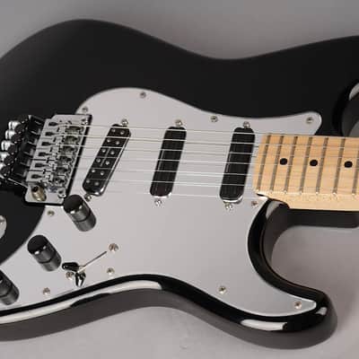 Fender ST-110FIM Iron Maiden Signature Stratocaster 2001 - 2002 - Black image 4