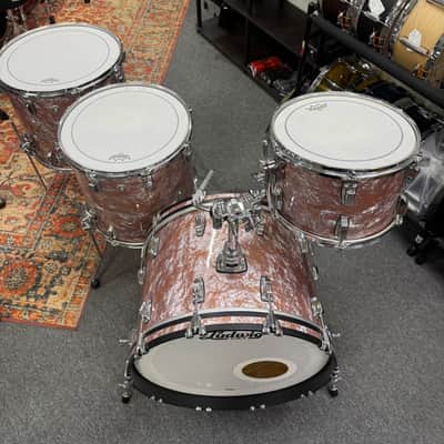 Ludwig Classic Oak Rose Marine Pearl 4pc Drum Set image 3