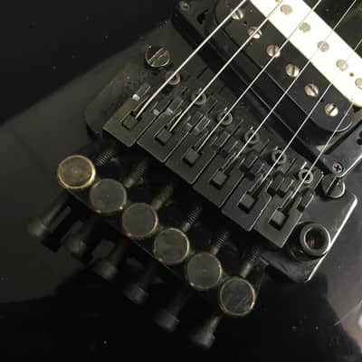 Vintage Kramer Beretta Black Electric Guitar  w/ Case and Whammy Bar image 3