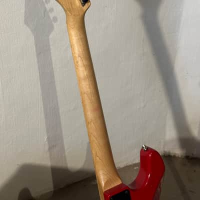 Peavey Predator 1994 - Red image 6