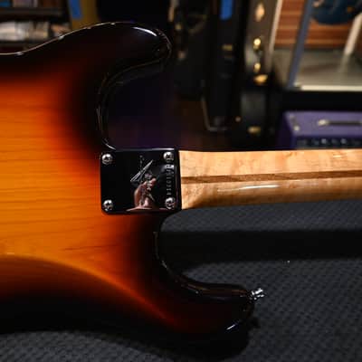 Fender Custom Shop Custom DLX Stratocaster 2009 - Chocolate 3-Tone Sunburst #3314 image 10