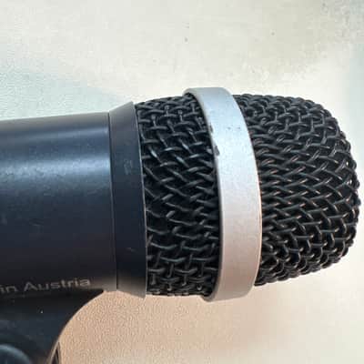 AKG D40 Cardioid Dynamic Instrument Mic 2010s - Black image 2