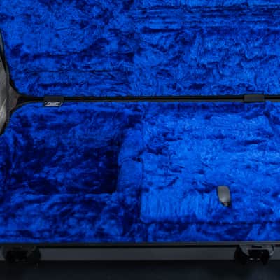 Fender Deluxe Molded Bass Case - Gray with Blue Lining (81892-WH) image 10
