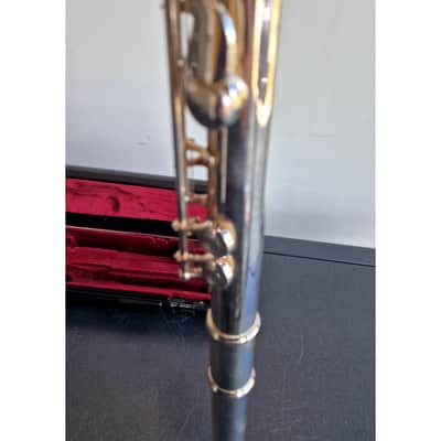 Yamaha YFL-381 - Wind Instrument - Silver - Very Good w/ Hard Case & Cleaning rod image 4