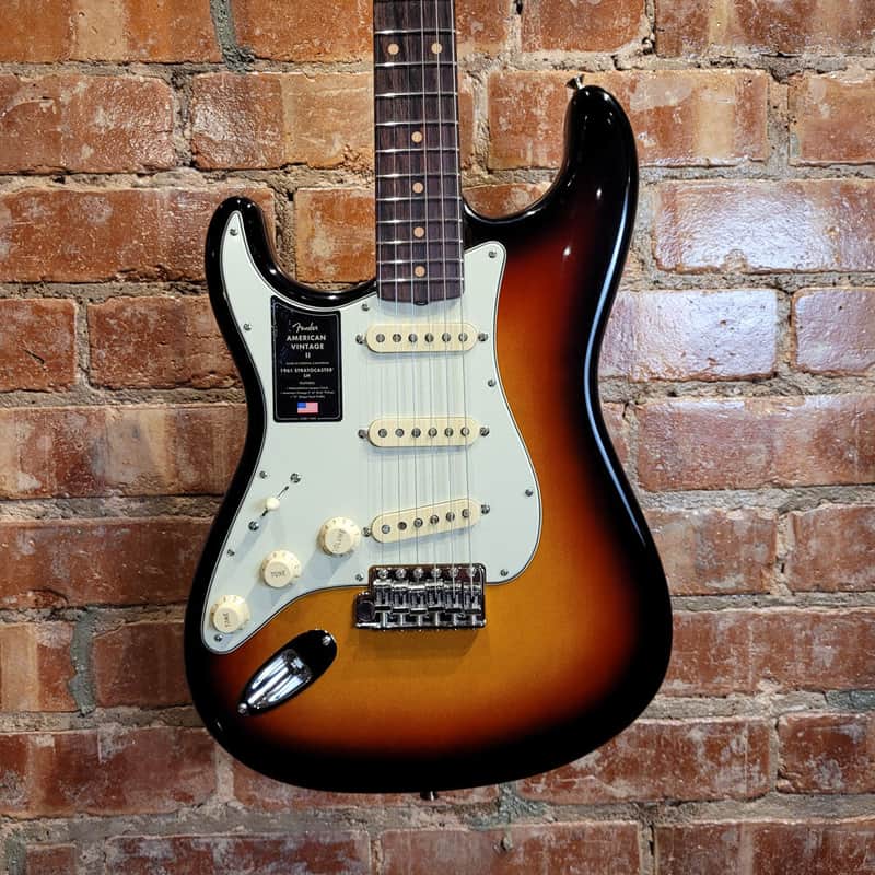 Fender American Vintage II '1961' Stratocaster Left Handed - 3-Colour Sunburst