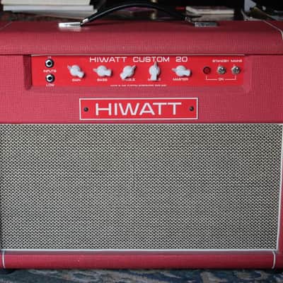 Hiwatt Custom 20 sa 2006  - Red image 2