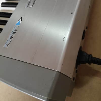 Korg Korg Trinity 61 / Synthonia Library image 5