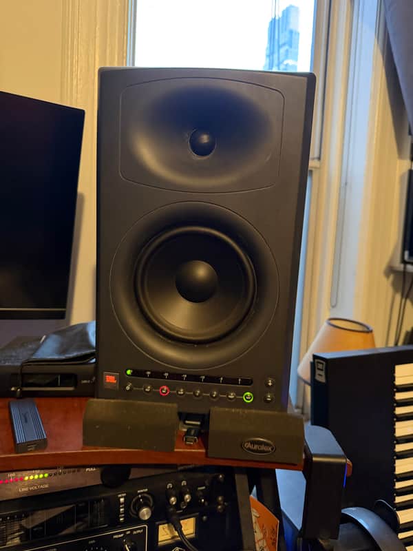 JBL LSR4328P 8" Powered 2-Way Studio Monitor (Single) 2010s - Black image 1