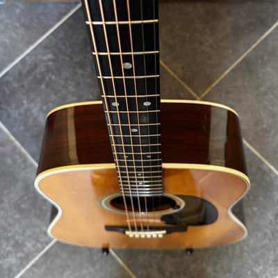 Martin D-28 2003 – Excellent état – Révisée et expertisée par Maurice Dupont image 2