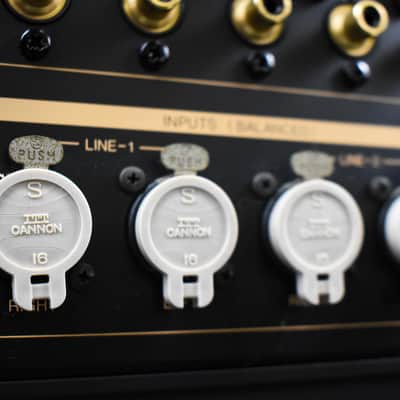 Luxman C-7 Limited Edition Stereo Control Amplifier in Excellent Condition image 14