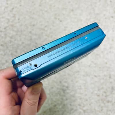 Sony WM-EX570 Walkman Cassette Player, Rare EX Blue ! Light On ! image 6