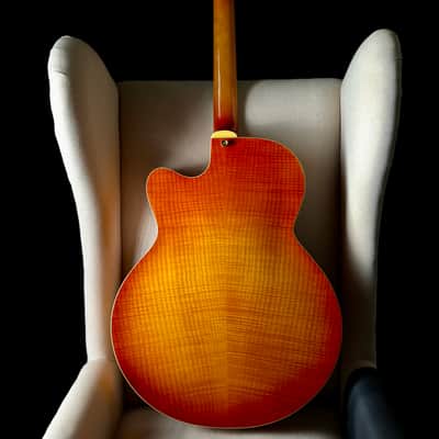 Peerless Cremona 17" Archtop image 2