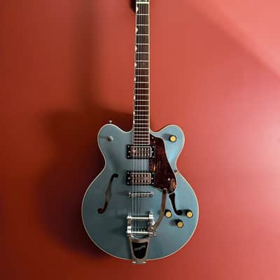 Gretsch G2622T Streamliner Center Block Double-Cut with Bigsby 2024 - Present Arctic Blue image 3