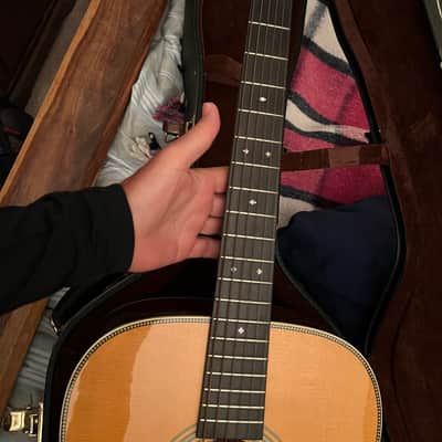 Martin HD-28V 2007 - Gloss image 2