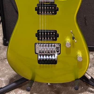 1992 Charvel Jackson CDS-075-SSH STVB (See Through Violet Blue