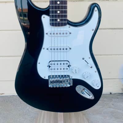 SQUIER STRATOCASTER 1998 ELECTRIC GUITAR W/BAG - MADE IN MEXICO image 1