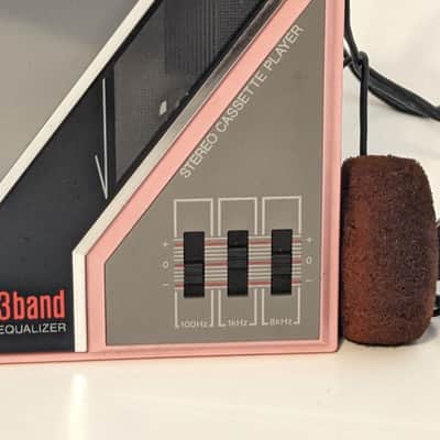 Sanyo M GP24 Pink Vintage Walkman 80s + Original Headphones (Serviced & 100% Working) image 5