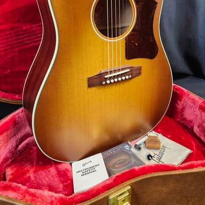 Gibson J-45 50s Faded Round Shoulder Acoustic Electric Guitar W/Case image 5