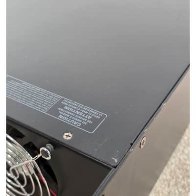 Behringer KM1700 - Power Amplifier - Good image 9