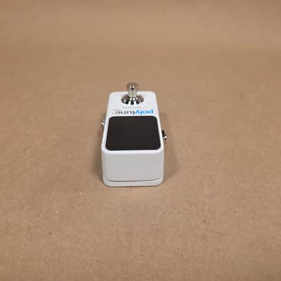 TC Electronic Polytune 3 Mini Polyphonic Tuning Pedal 2019 - Present - White image 4