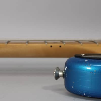 777 Guitars Bluebird In Electric Blue image 15
