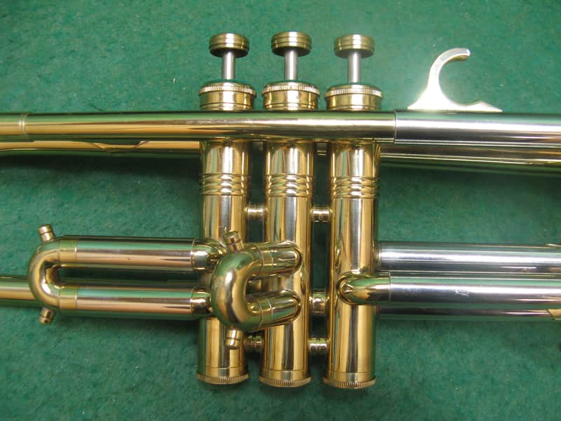 Huttl Line 800 Trumpet - Excellent & Refurbished - Protec Case