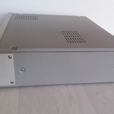 Akai S3000 MIDI Stereo Digital Sampler 4MB Serviced image 14