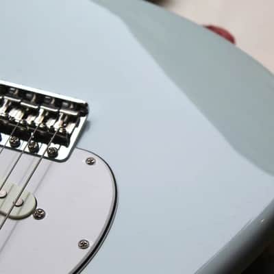 FENDER "American Vintage II 1965 Stratocaster, Round-Lam Rosewood Fingerboard, Sonic Blue" HARDCASE, 3, 69 KG image 8