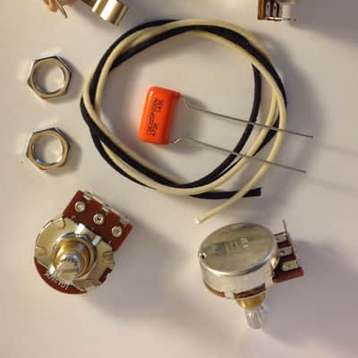 Wiring Harness Kit For J Bass Bourns Knurled Pots .047uf 225P Orange Drop Cap image 1
