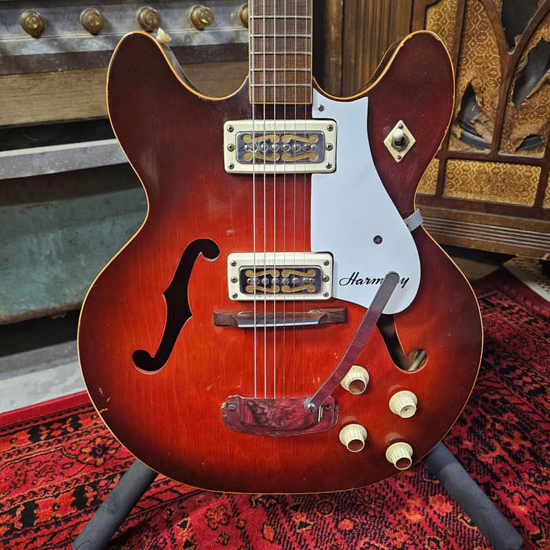 1972 Harmony Rocket H54-1 Redburst image 1