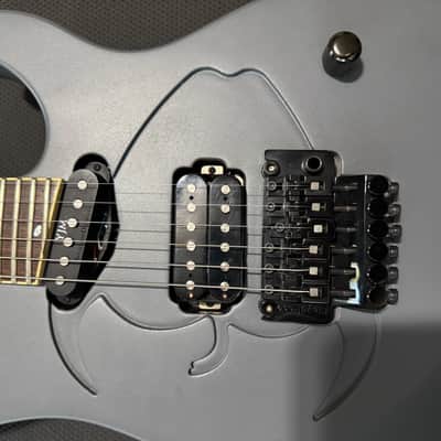 RARE Caparison Apple Horn Sand Stone - Mattias "IA" Eklundh Signature Model - Horus image 3
