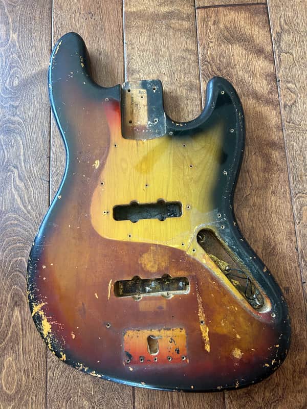 Fender Jazz Bass Body 1970 - Sunburst Vintage 100% Original! With Matching Neck Plate image 1