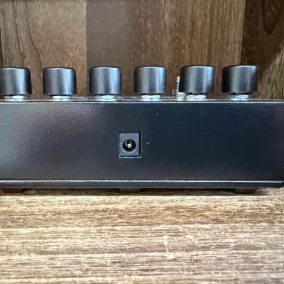Electro-Harmonix Metal Muff Distortion with Top Boost 2006 - Present - Black image 4