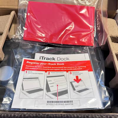 Focusrite iTrack Dock Mobile iPad Recording Interface 2010s - Black/Red image 16