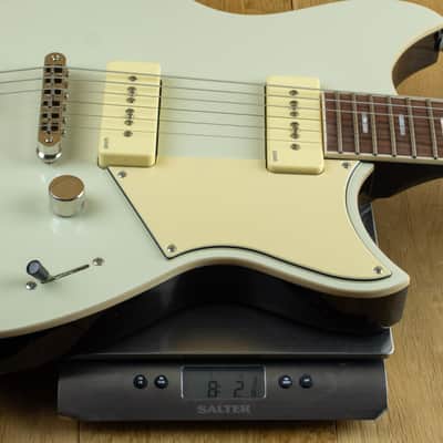 Yamaha RSS02T Revstar Standard Vintage White ILL0241274 image 4