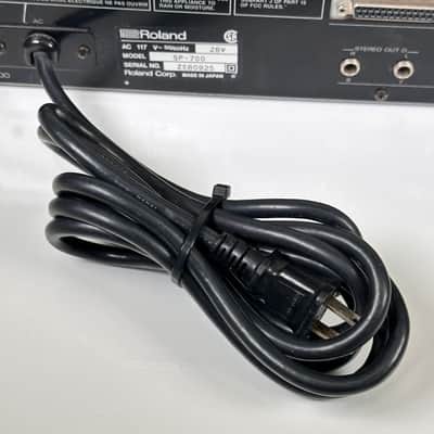 Roland SP-700 16-Bit Sample Player Vintage Rackmount Module 78MB image 11