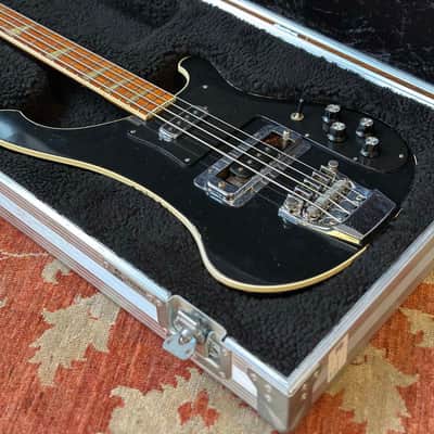 Caseman Flight Case for Rickenbacker 4003 Bass image 2