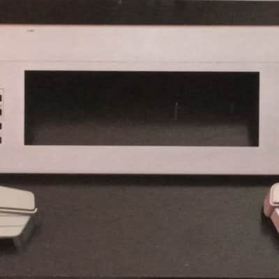 korg Z1 - Front panel numbered 000024 + 2 side panels