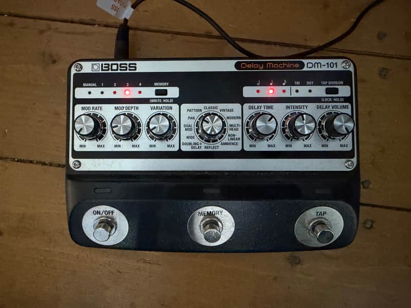 Boss DM-101 Delay Machine
