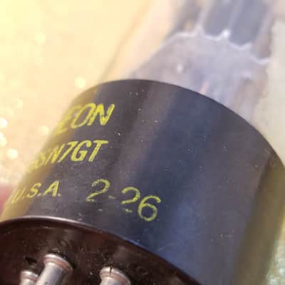 Raytheon perfect Matched Pair (2) VT-231 tNOS AT1000 TESTED Vacuum Tubes WWII military JAN-CRC-6SN7-GT dual triode 1941-1952 image 16