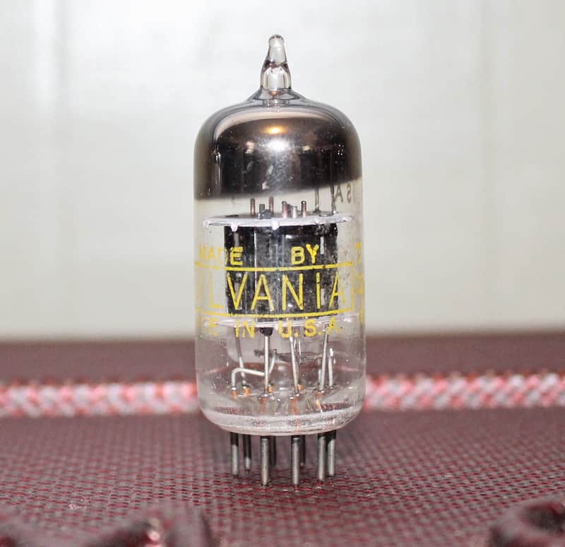 SYLVANIA 12AT7 ECC81 WIDE BLACK PLATE HALO GETTER TIGHT BALANCE TEST NOS+ VINTAGE 1967 image 1