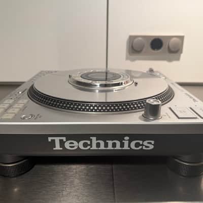 Technics SL-DZ1200 Digital TurnTable Direct Drive image 7
