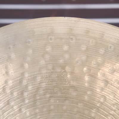 Paiste 20" 2002 Ride Cymbal 2,628g Vintage 1970's Black label image 2