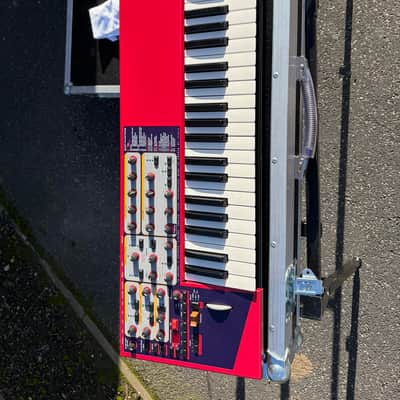 *INCLUDES EXTRAS* Nord Lead 2 49-Key 12-Voice Polyphonic Synthesizer image 2